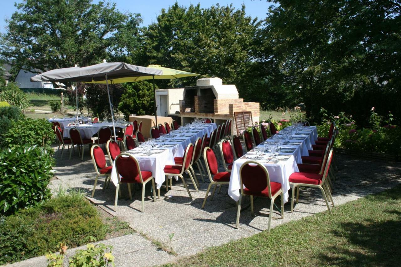 Campanile Saumur Zewnętrze zdjęcie